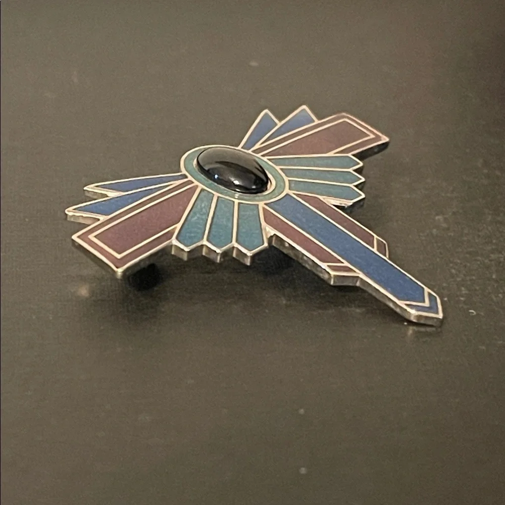 Vintage Roman Art Deco Style Enamel Brooch - Picture 5 of 6